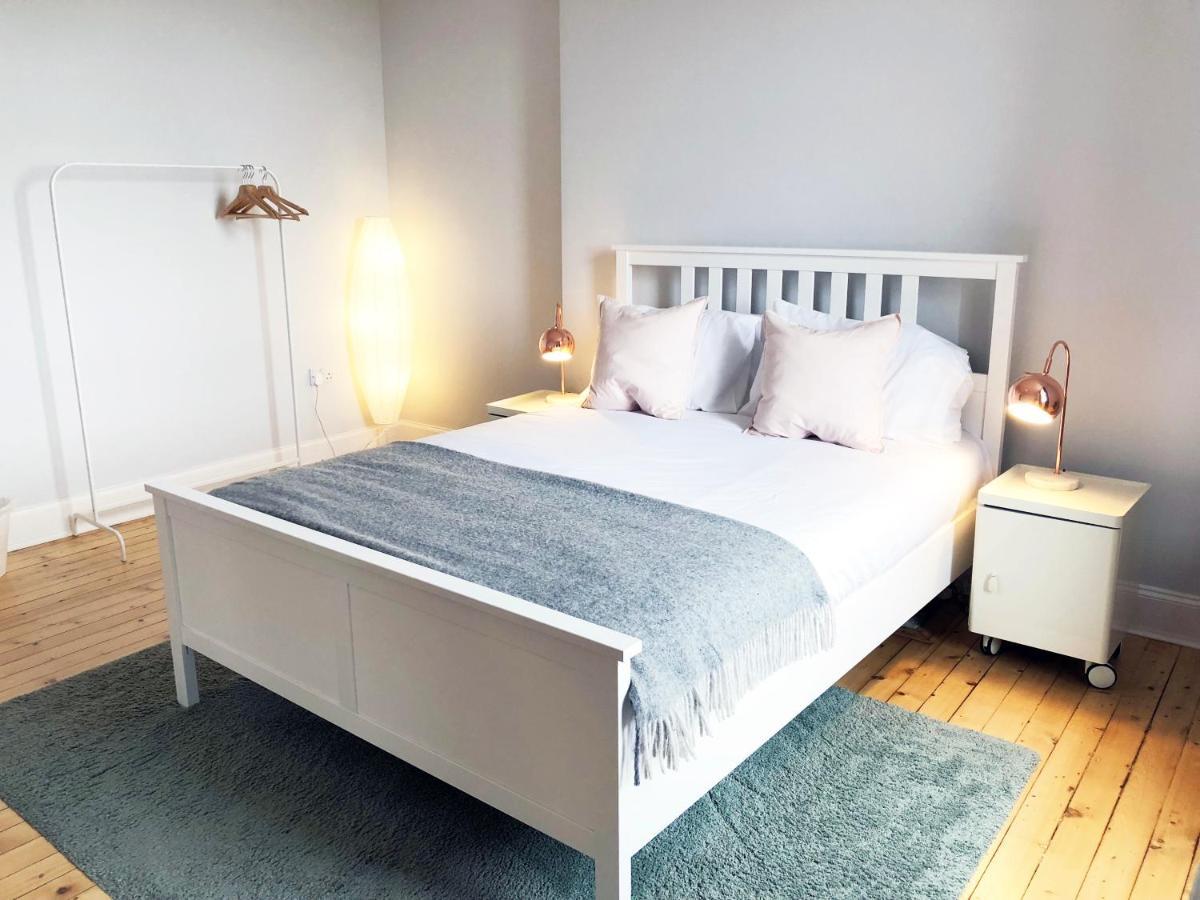 Stylish City Centre Apartments - D Terrace Residence Эдинбург Экстерьер фото